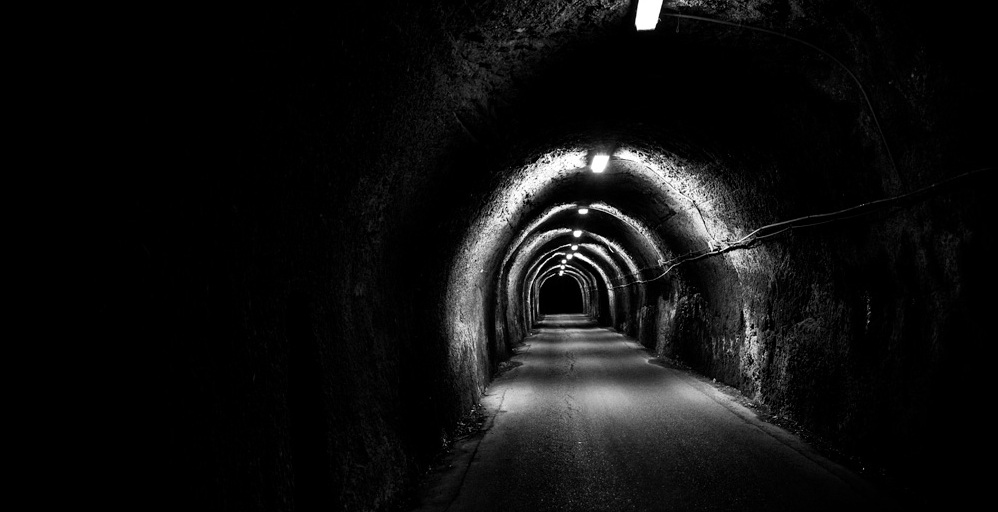 dark-tunnel